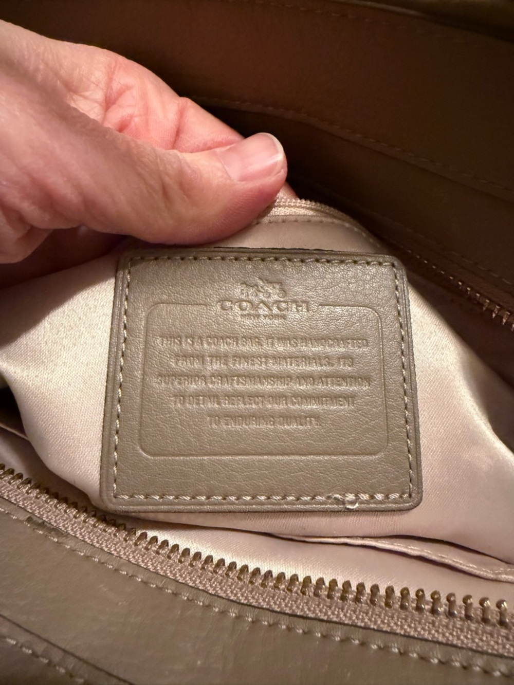 COACH F32944 TAYLOR BETTE TAUPE LEATHER MINI TOTE CROSS-BODY BAG EUC, $258 - Picture 11 of 12